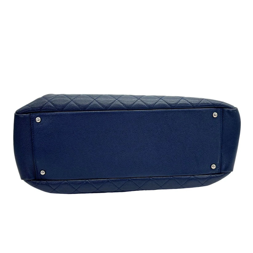 CHANEL GST キャビアスキンショルダーバッグ