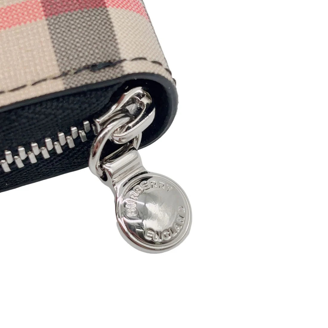 BURBERRY ジップ ロングウォレット