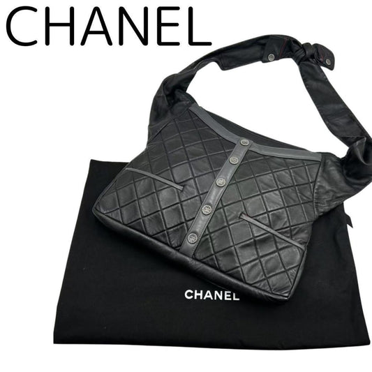 CHANEL ショルダーバッグ ラムスキン